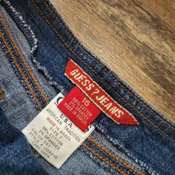 Vintage Y2K Guess Jeans Medium Wash Mini Denim Skirt W/ Lace Closure Size 16-7 - Picture 3 of 7